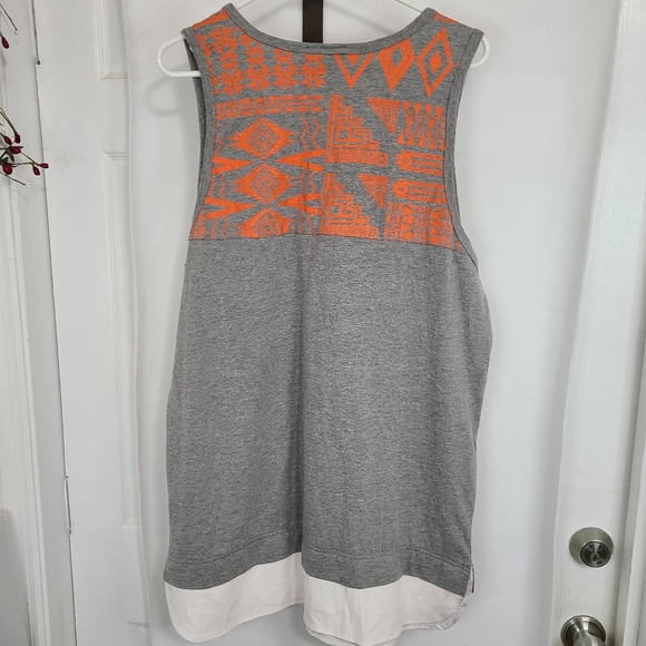 Squrre Zero Woman's Sleeveless Tank Top, Size: XL Color: Grey with color pattern - Picture 14 of 16